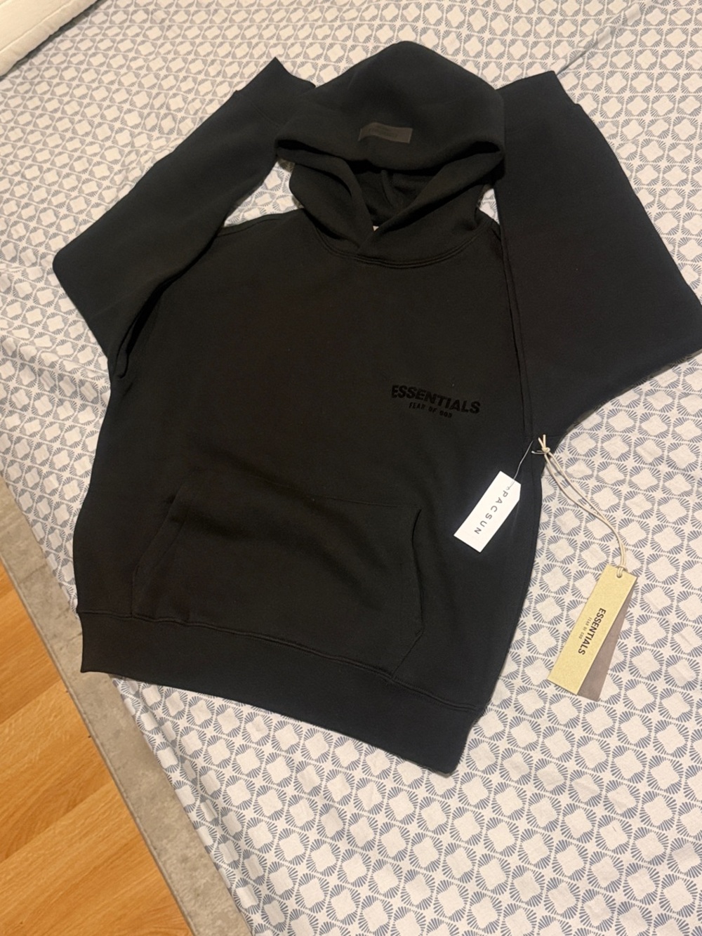 Fear of God Essentials Black Hoodie size XS